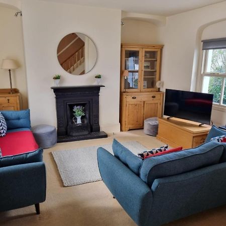 Stunning & Spacious House In Central Tenby Luaran gambar
