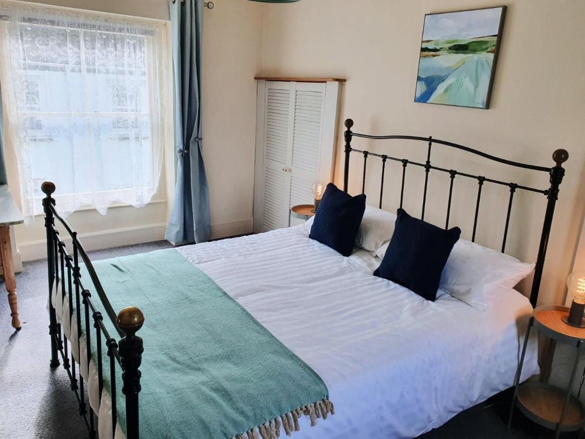 Stunning & Spacious House In Central Tenby Luaran gambar